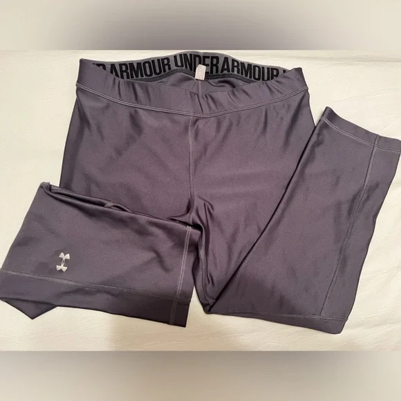 Silver Under Armour Capri Leggings - Picture 3 of 3